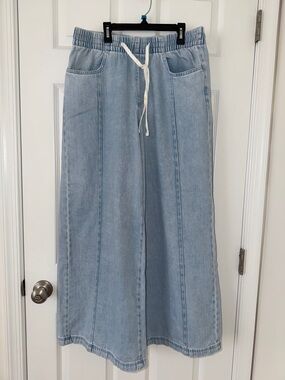 Universal Thread Drawstring Highwaisted Pants